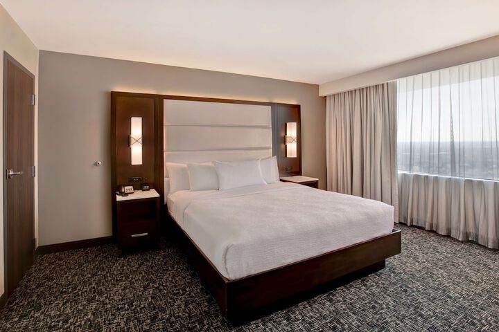 Room 42 of 89