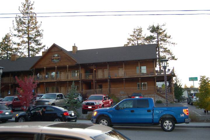 Robinhood Resort