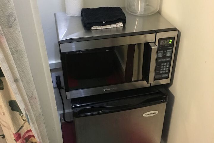Room 104 of 169