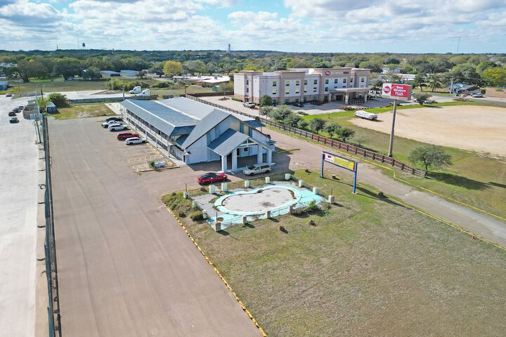 Sunset Inn Flatonia I 10 by Hotel O