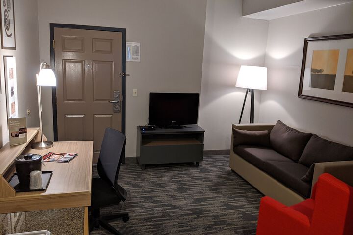 Room 20 of 37