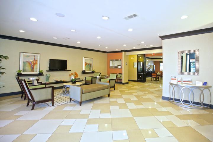 Hotel 5 of 49