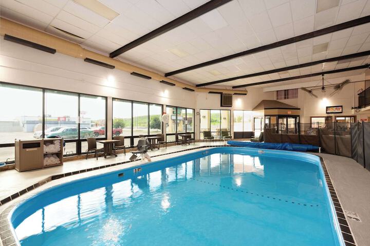 Pool 4 of 46