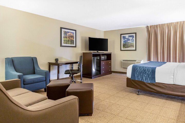 Room 33 of 45