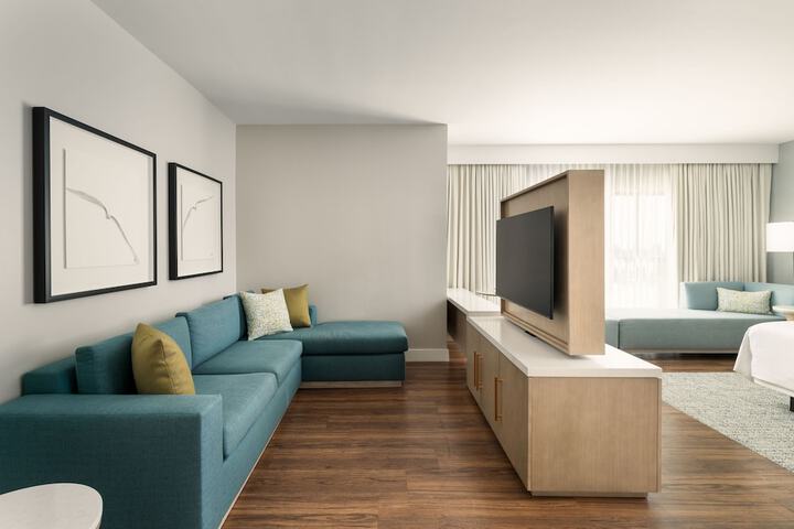 Hotel Effie Sandestin Autograph Collection