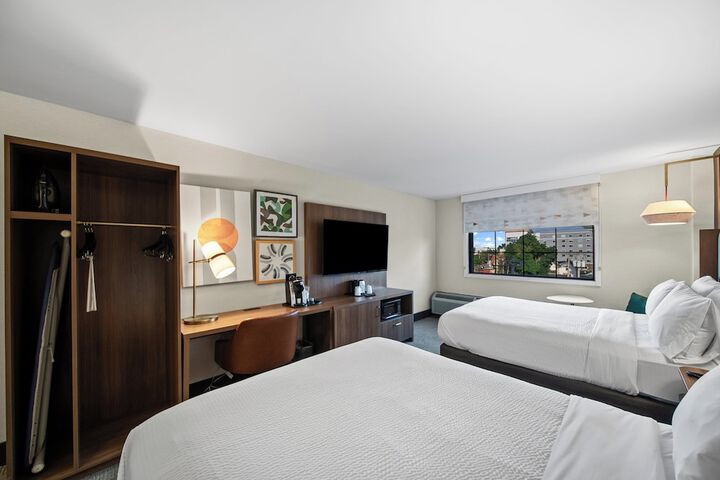 Room 60 of 129
