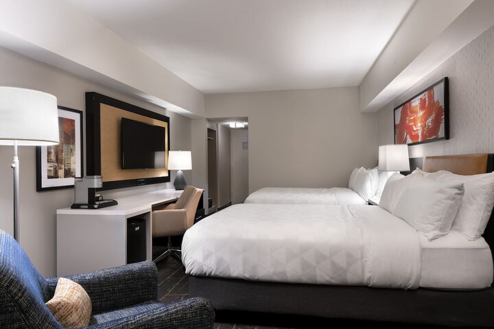 Room 46 of 168