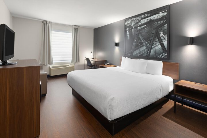 Super 8 by Wyndham Trois-Rivieres