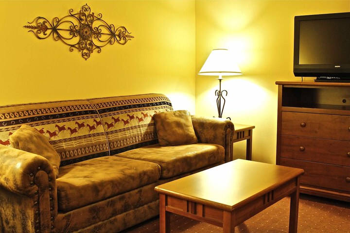 Arbuckle Lodge