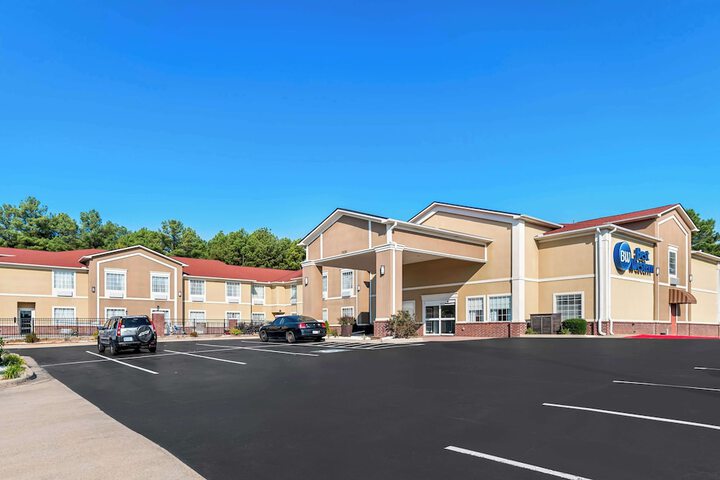 Best Western Sherwood Inn & Suites