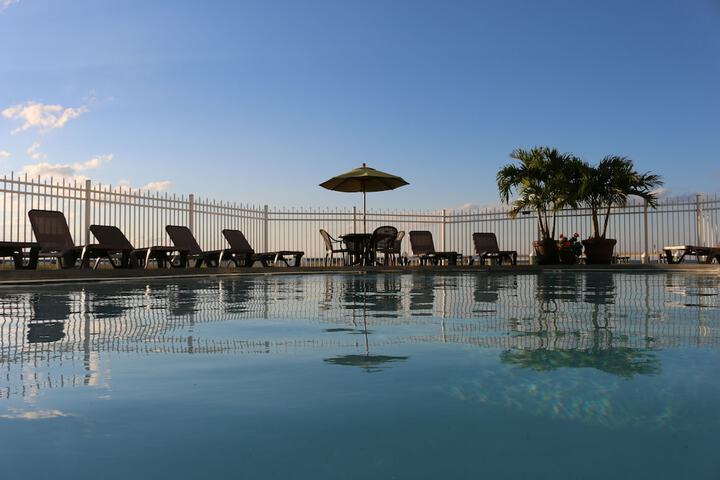 Pool 12 of 68