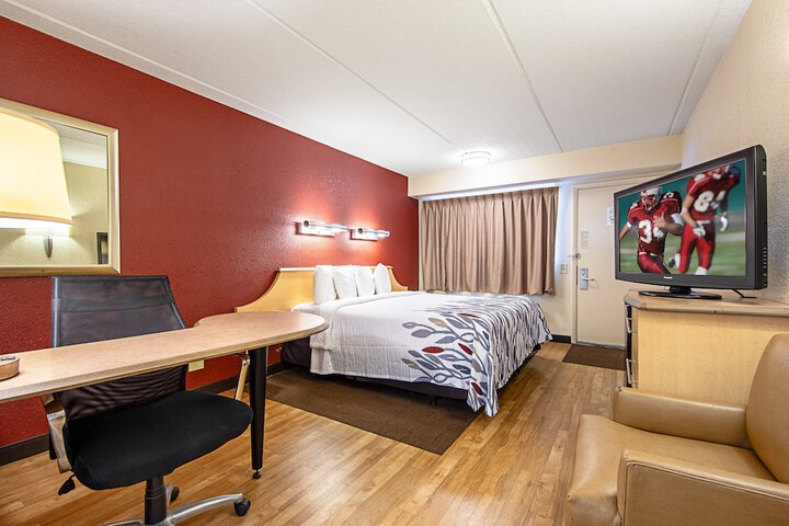 Red Roof Inn Johnson City