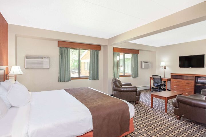 Room 18 of 26