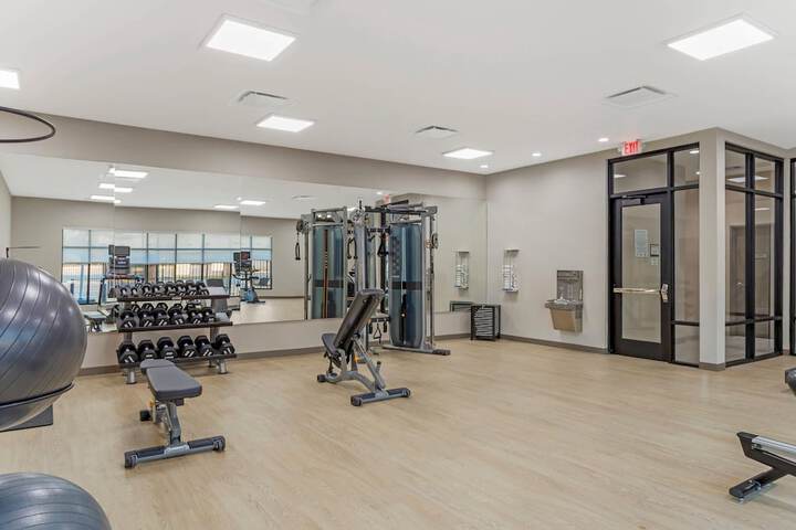 Cambria Hotel Northlake Conference Center - Roanoke