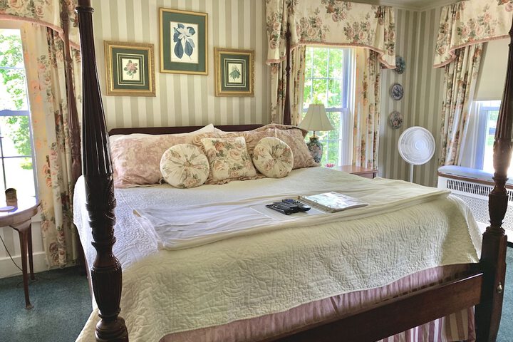 Room 8 of 29