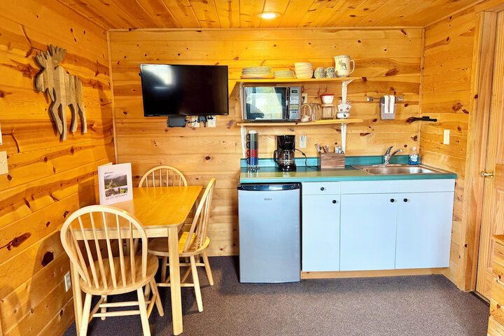 Mountain View Lodge & Cabins