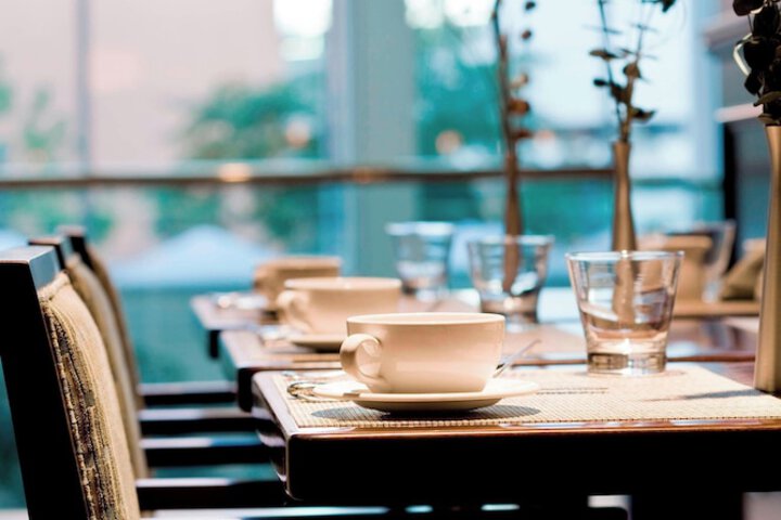 Dining 53 of 72