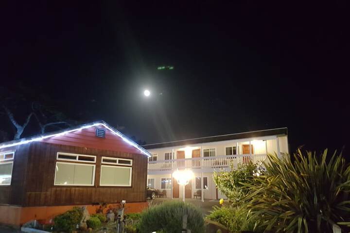 Hotel 1 of 65