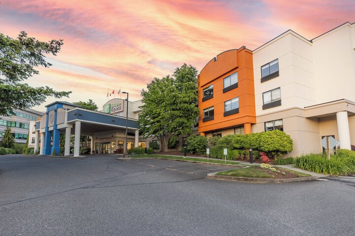 Holiday Inn Express Bellingham by IHG