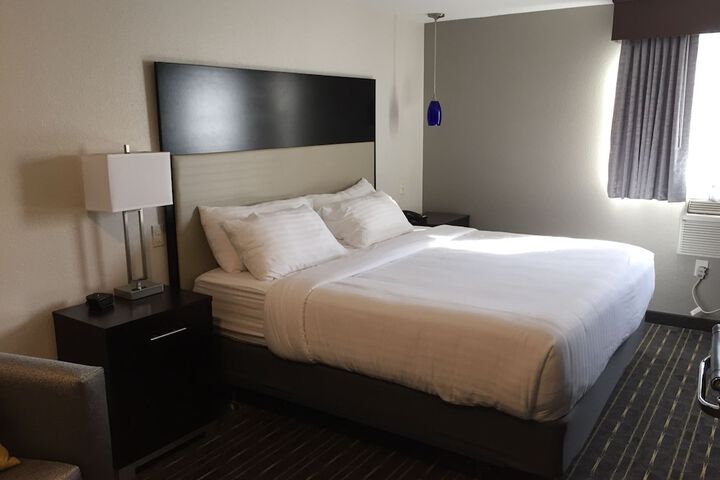 Room 17 of 42