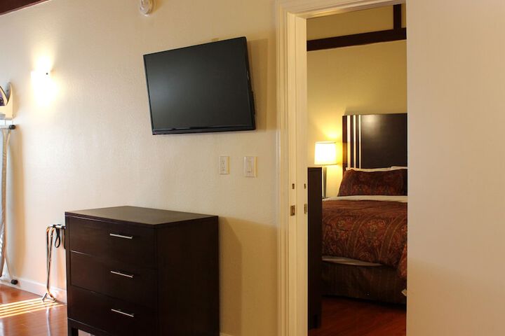 Room 39 of 54