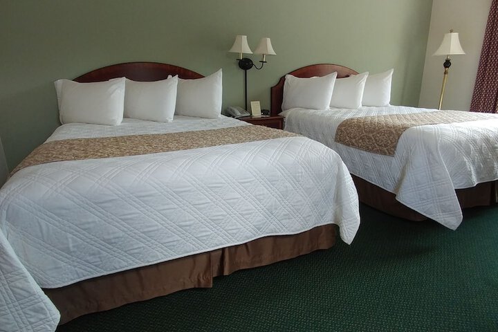Room 14 of 18