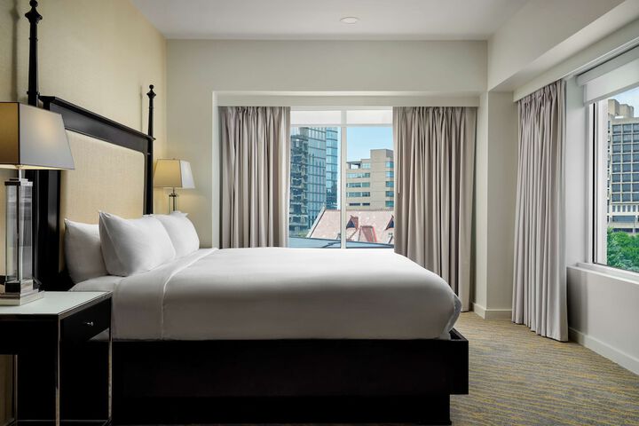 The Inn at Penn a Hilton Hotel