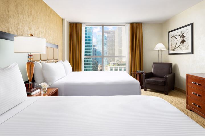 Room 30 of 107