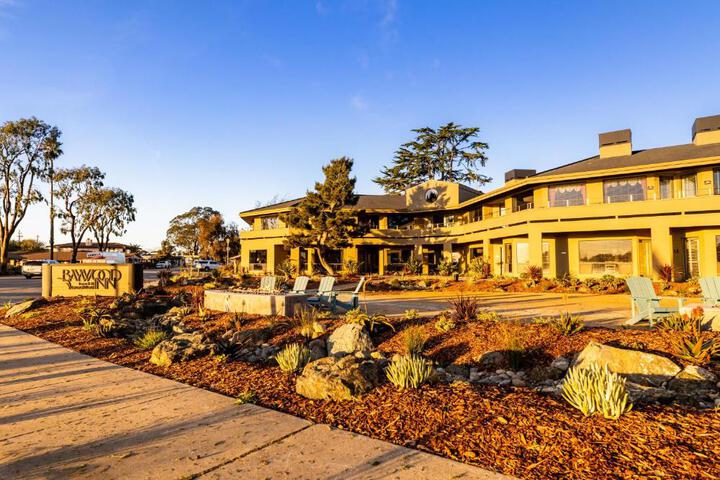 Baywood Inn Bed & Breakfast
