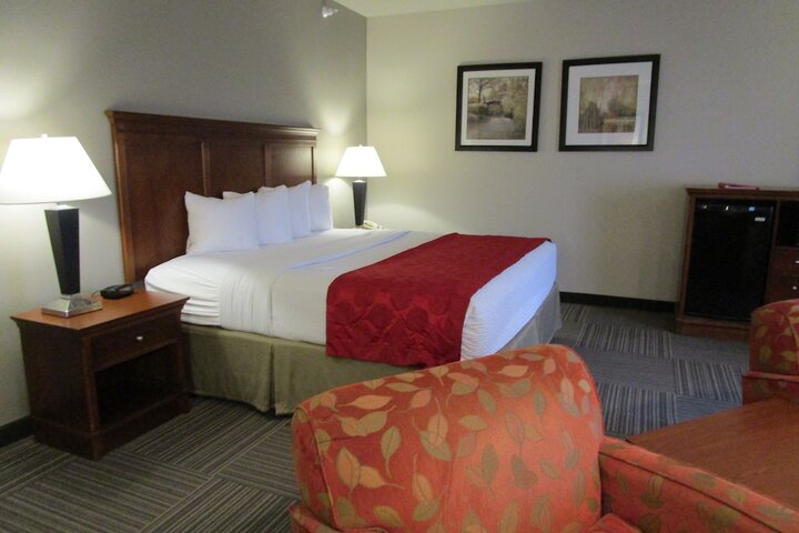 Room 18 of 76