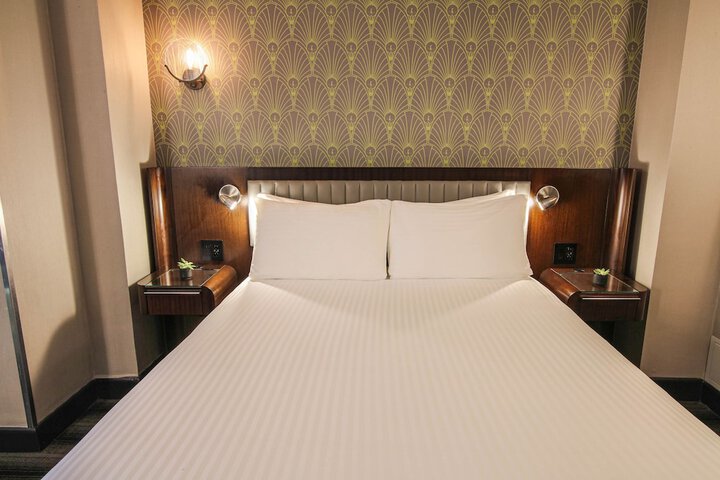 Room 45 of 81