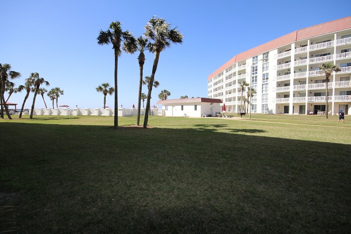 Property Grounds 31 of 31