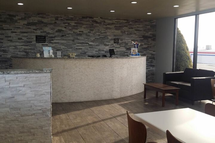Super 8 by Wyndham Wendover