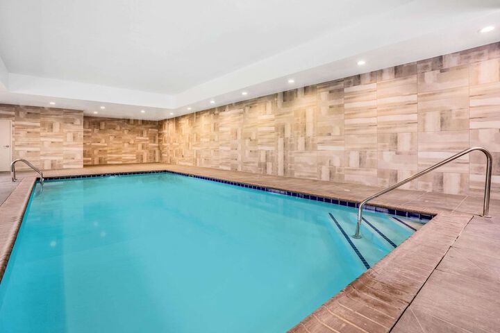 Pool 9 of 32