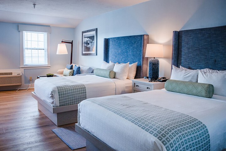 Sea Crest Beach Resort