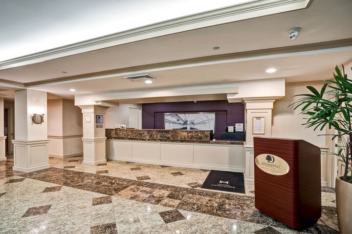 Hotel Interior 4 of 57