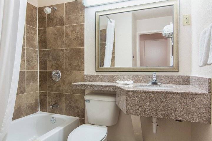 Motel 6 Hope AR