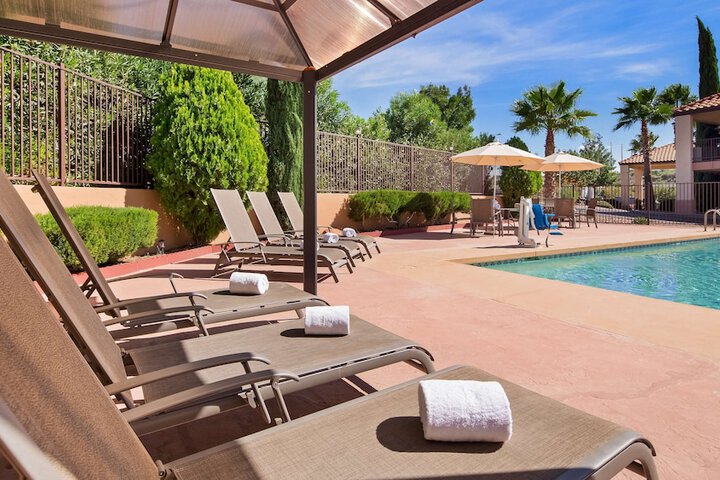 Pool 3 of 26