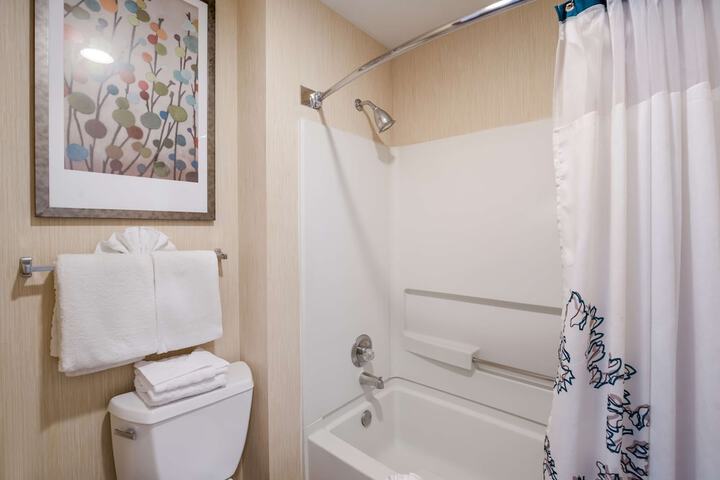 Room 21 of 51
