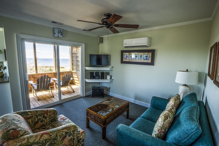 Ocracoke Harbor Inn