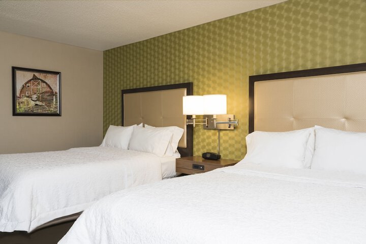 Room 21 of 28