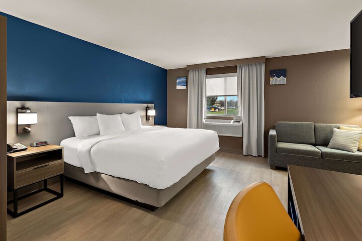 Room 30 of 40