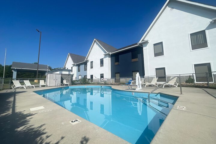Grand Vista Hotel and Suites