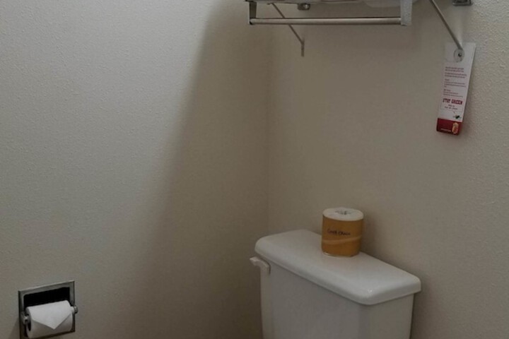 Room 17 of 59