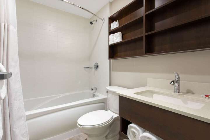 Room 18 of 26