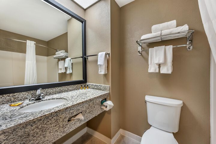 Quality Inn & Suites