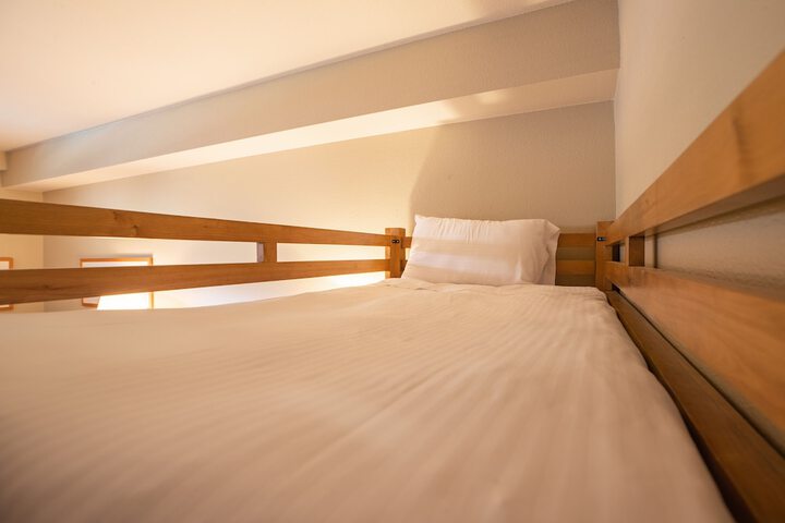 Room 39 of 238