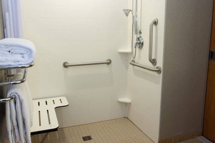 Room 17 of 43
