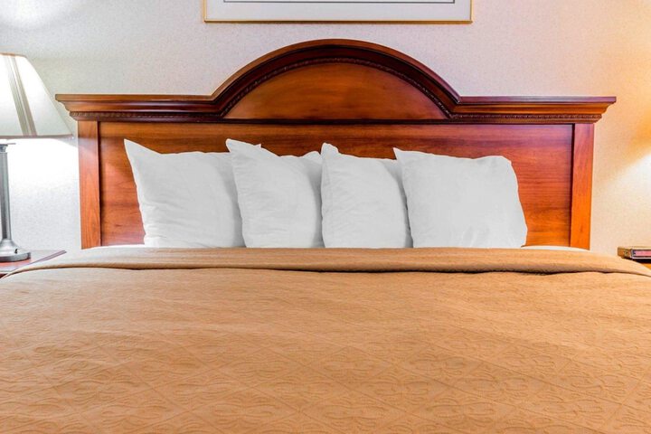 Quality Inn Grand Rapids North