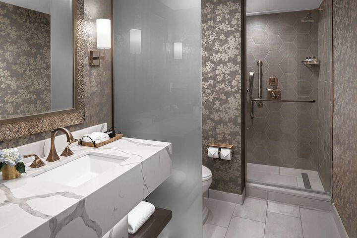 The Lytle Park Hotel Autograph Collection
